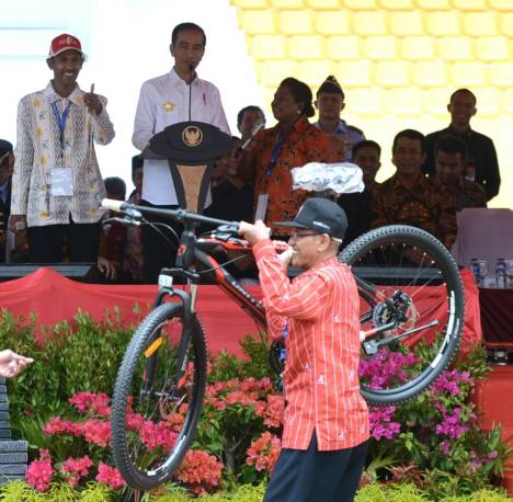 Penas Petani Nelayan XV 2017 Pembukaan oleh Presiden Jokowi_Kantor Staf Presiden